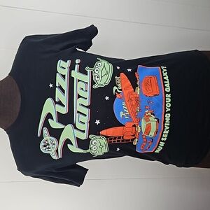 Pizza Planet Tee shirt Mens Size S Pixar 100%cotton Toy Story